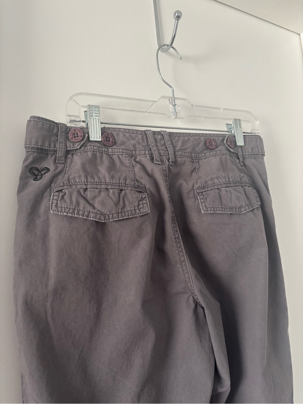 3 for $15😍 Aritzia TNA Cotton Chinos in Taupe Gray